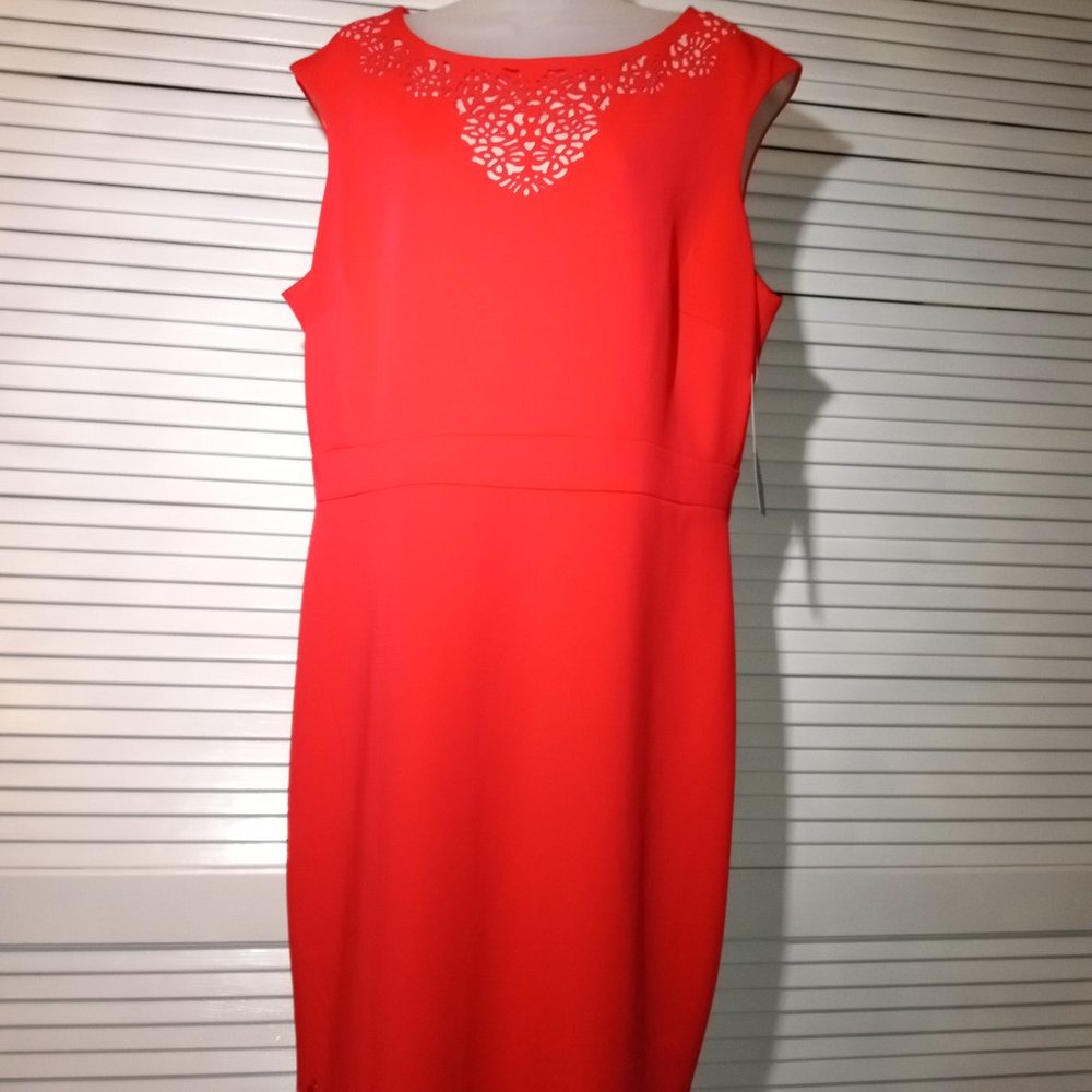 NWT Sangria Dress Hibiscus Laser Cutout 16